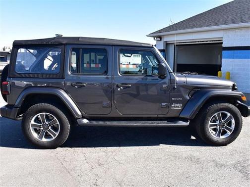 2021 Jeep Wrangler Unlimited Sahara