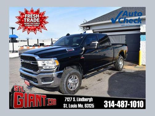 2024 RAM 2500 Tradesman Crew Cab 4x4 6'4' Box