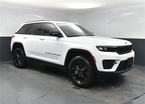 2025 Jeep Grand Cherokee Altitude