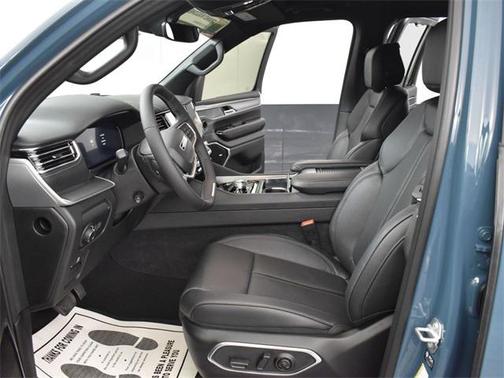 2026 Jeep Grand Wagoneer Limited Reserve 4x4