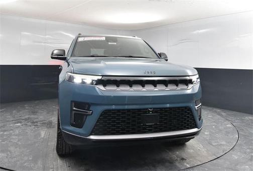 2026 Jeep Grand Wagoneer Limited Reserve 4x4