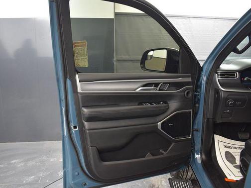 2026 Jeep Grand Wagoneer Limited Reserve 4x4