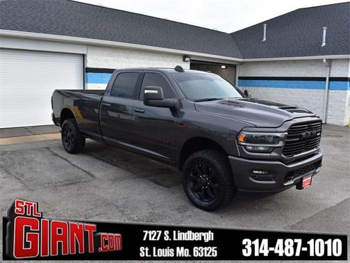 2023 RAM 3500 Laramie Crew Cab 4x4 8' Box