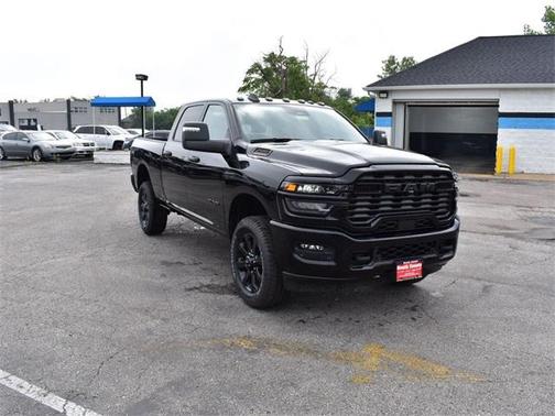 2025 RAM 2500 Big Horn Crew Cab 4x4 6'4' Box