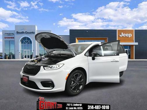 2026 Chrysler Pacifica L