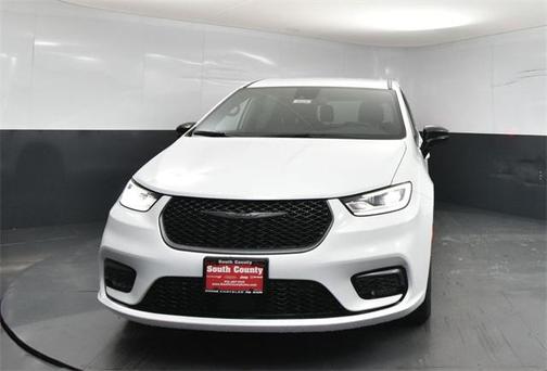 2026 Chrysler Pacifica L