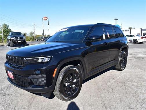 2025 Jeep Grand Cherokee Altitude