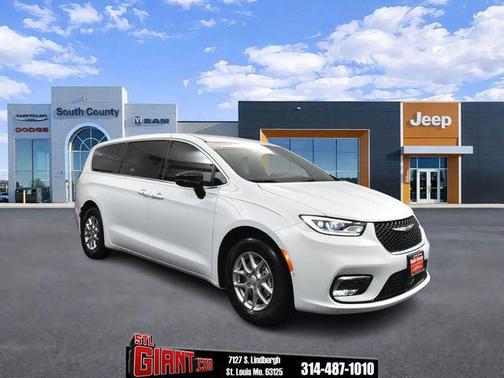 2026 Chrysler Pacifica L