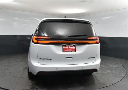 2026 Chrysler Pacifica Limited