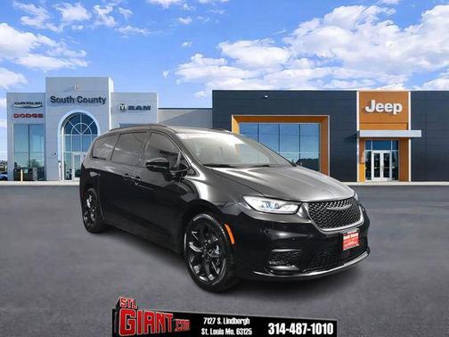 2026 Chrysler Pacifica L