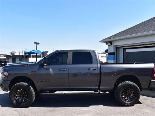 2021 RAM 2500 Big Horn Crew Cab 4x4 6'4' Box