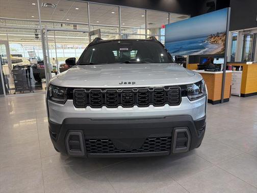 2026 Jeep Cherokee Overland