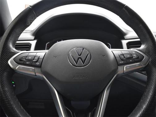 2020 Volkswagen Atlas Cross Sport 3.6L V6 SEL Premium R-Line