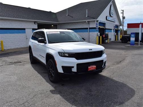 2025 Jeep Grand Cherokee L Altitude