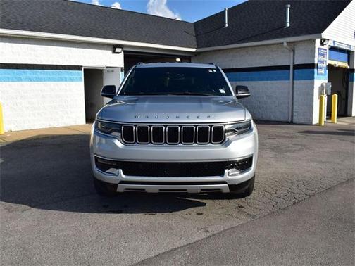 2023 Jeep Wagoneer L Series II 4x4