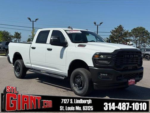 2025 RAM 2500 Tradesman Crew Cab 4x4 6'4' Box