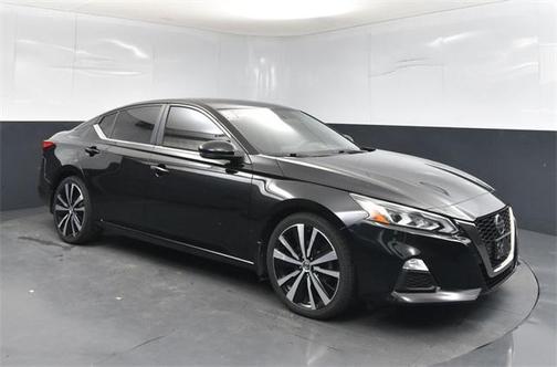 2019 Nissan Altima 2.0 SR
