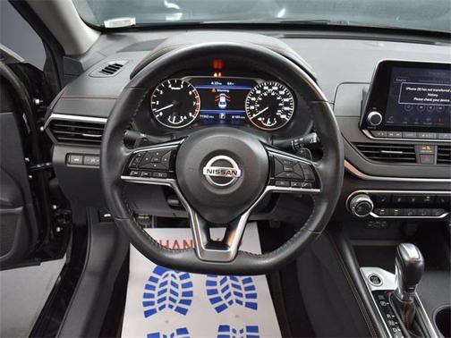2019 Nissan Altima 2.0 SR