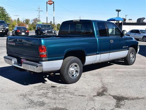 1999 Dodge Ram 1500 139 WB