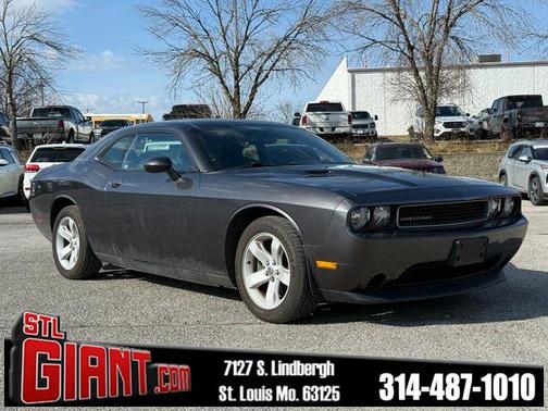 2014 Dodge Challenger SXT