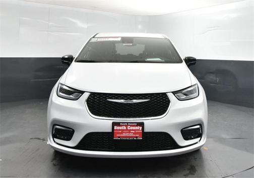 2026 Chrysler Pacifica L