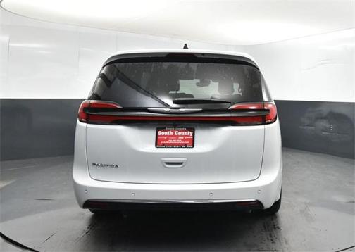 2026 Chrysler Pacifica L