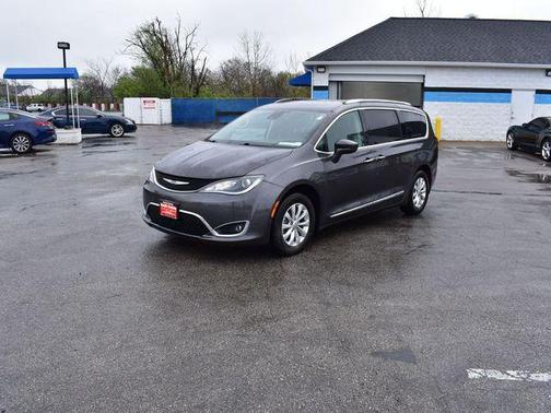 2019 Chrysler Pacifica Touring L