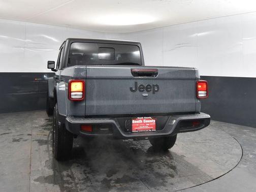 2026 Jeep Gladiator Sport S