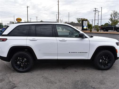 2025 Jeep Grand Cherokee Altitude