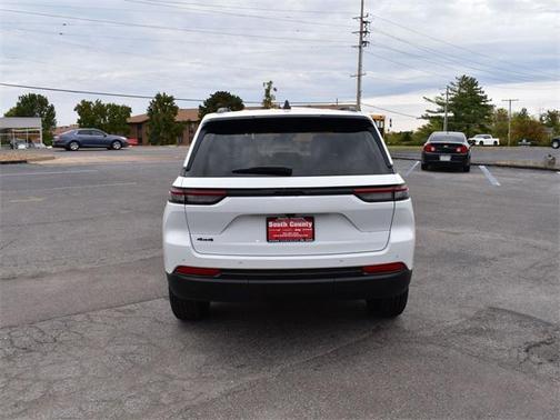 2025 Jeep Grand Cherokee Altitude