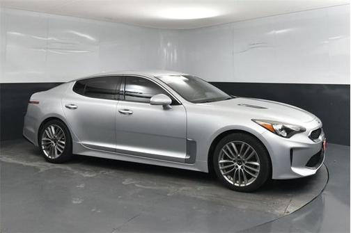 2018 Kia Stinger Base