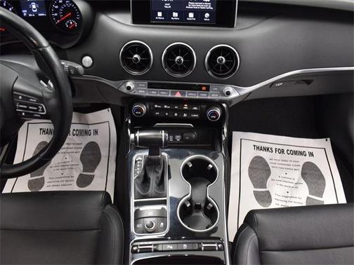 2018 Kia Stinger Base