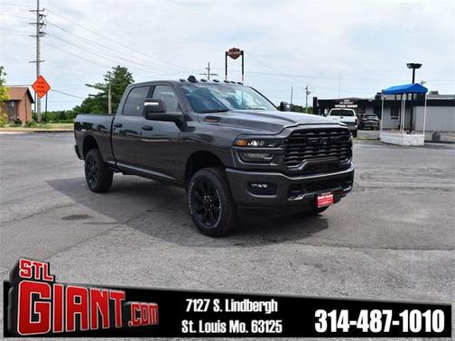 2025 RAM 2500 Big Horn Crew Cab 4x4 6'4' Box