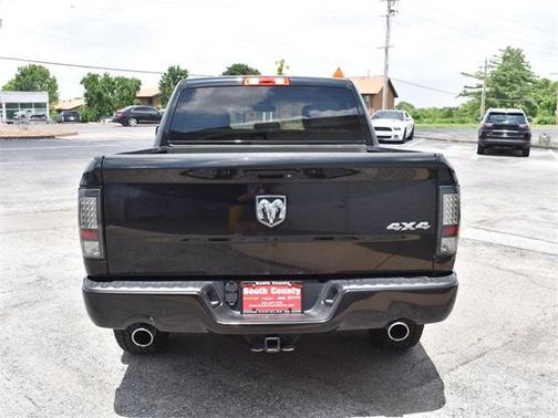 2016 RAM 1500 Tradesman/Express
