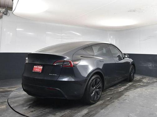 2025 Tesla Model Y Long Range Dual Motor All-Wheel Drive