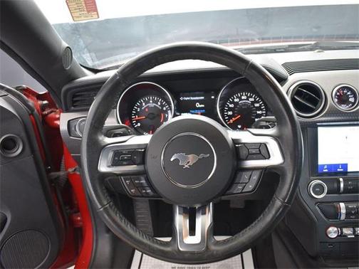 2020 Ford Mustang EcoBoost