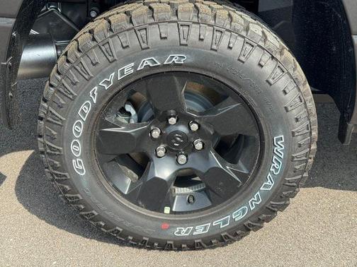 2025 RAM 1500 Warlock