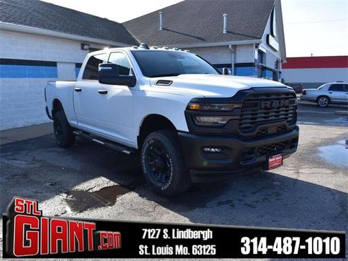 2026 RAM 2500 Tradesman Crew Cab 4x4 6'4' Box