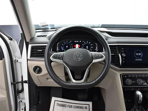 2022 Volkswagen Atlas 3.6L SE w/Technology