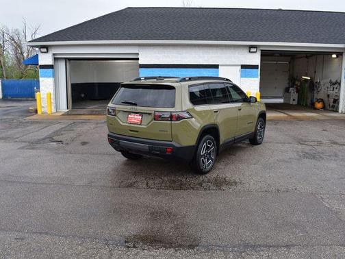 '41 2026 Jeep Cherokee Laredo 4x4