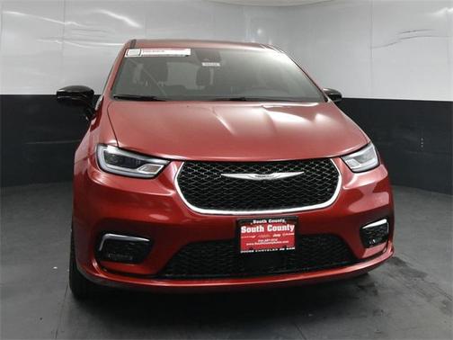2026 Chrysler Pacifica L