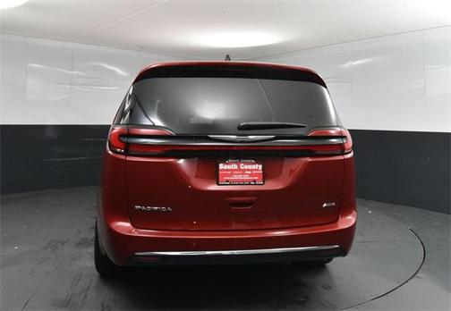 2026 Chrysler Pacifica L
