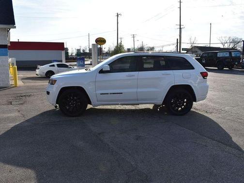2021 Jeep Grand Cherokee Laredo