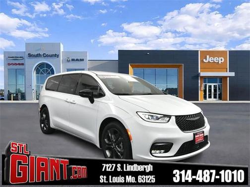 2026 Chrysler Pacifica L