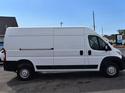 2026 RAM ProMaster 2500 Tradesman