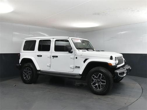 2026 Jeep Wrangler 4-Door Sahara 4x4