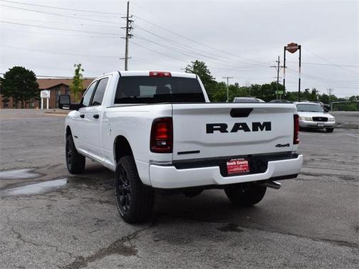 2025 RAM 2500 Big Horn Crew Cab 4x4 6'4' Box