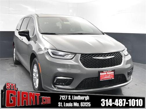 2025 Chrysler Pacifica L