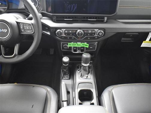 2025 Jeep Gladiator High Tide