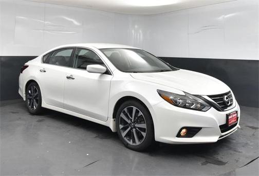 2017 Nissan Altima 2.5 SR